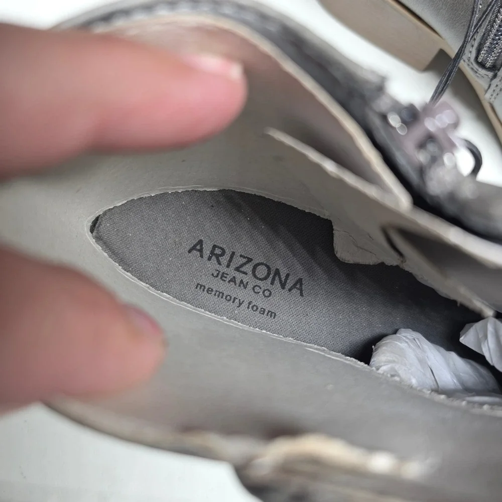 Arizona Jean Co Grey Ankle Booties Womens 9 Memory Foam Block Heel New NWT